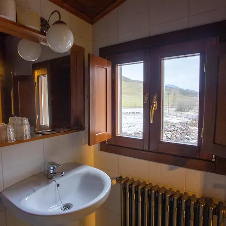 Casa Rural Anita Cabrillanes Buitenkant foto